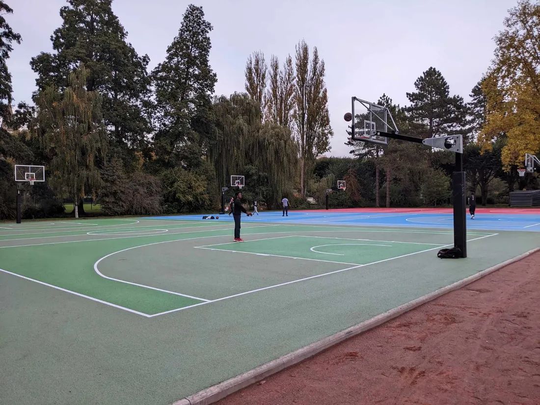 Terrains basket Saint-Exupéry