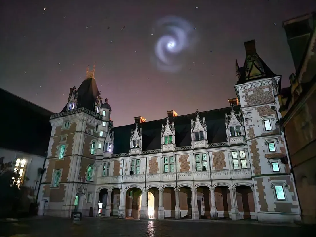 spirale bleue SpaceX