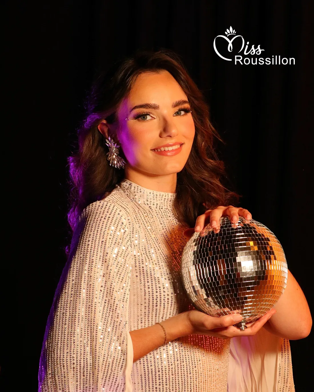 Camille LEBEZ LEROY / Portrait officiel Comité Miss Roussillon 