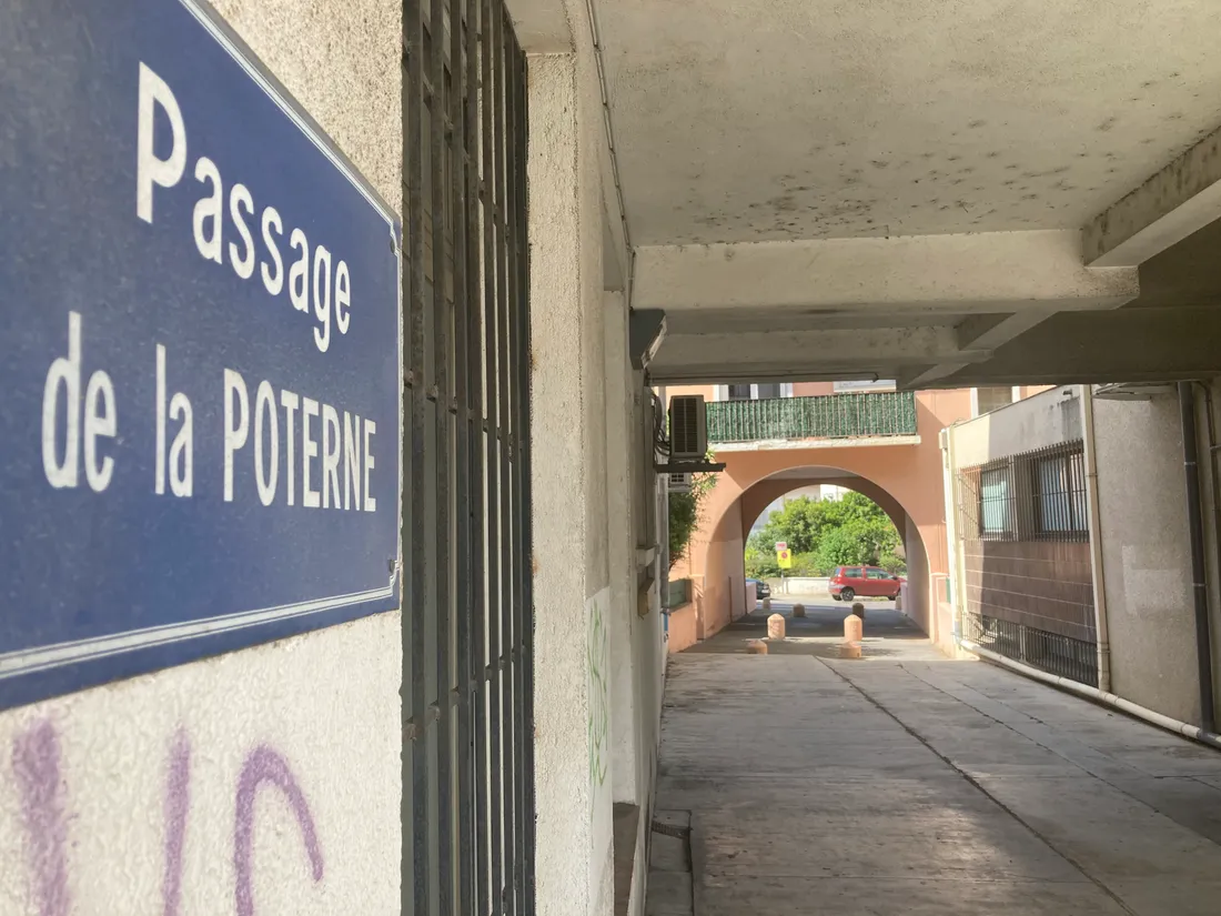 photo du passage de la poterne