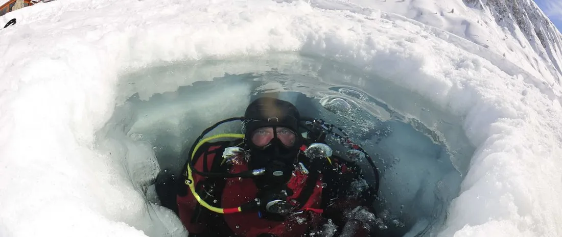 Plongée sous glace