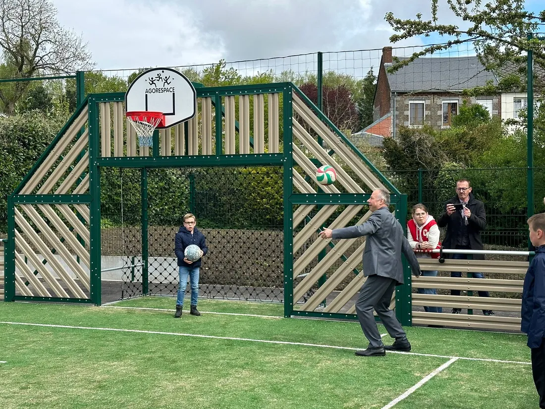 Cerfontaine City Stade