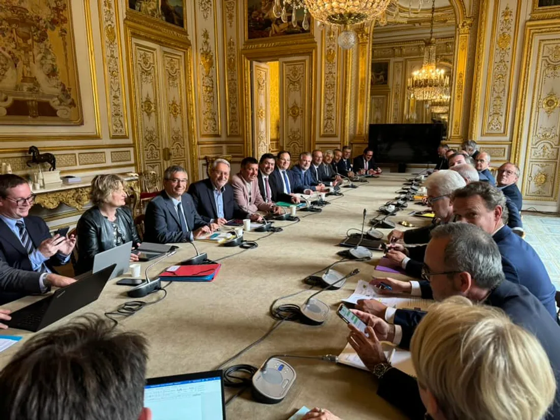 Pacte SAT 3 Elysée 2