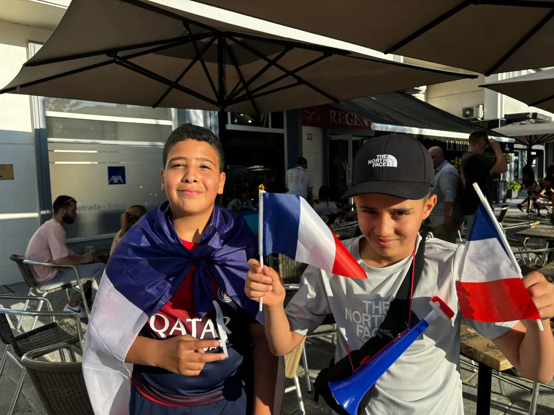 Bleus football terrasse