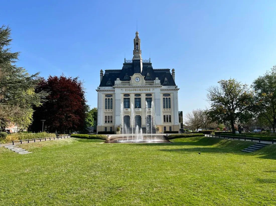 Aulnoye-Aymeries Hôtel de Ville