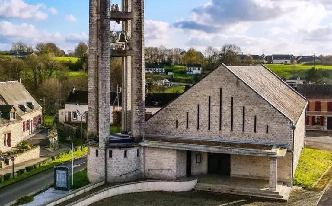 L'église de Mondrepuis