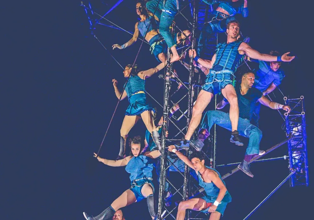 iTAK décoiffe avec ce nouveau défi aérien pour douze voltigeurs du CirkVOST.