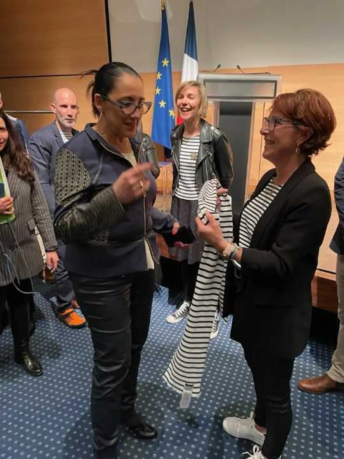 Laetitia Cail avec la Ministre Déléguée Fadila Khattabi