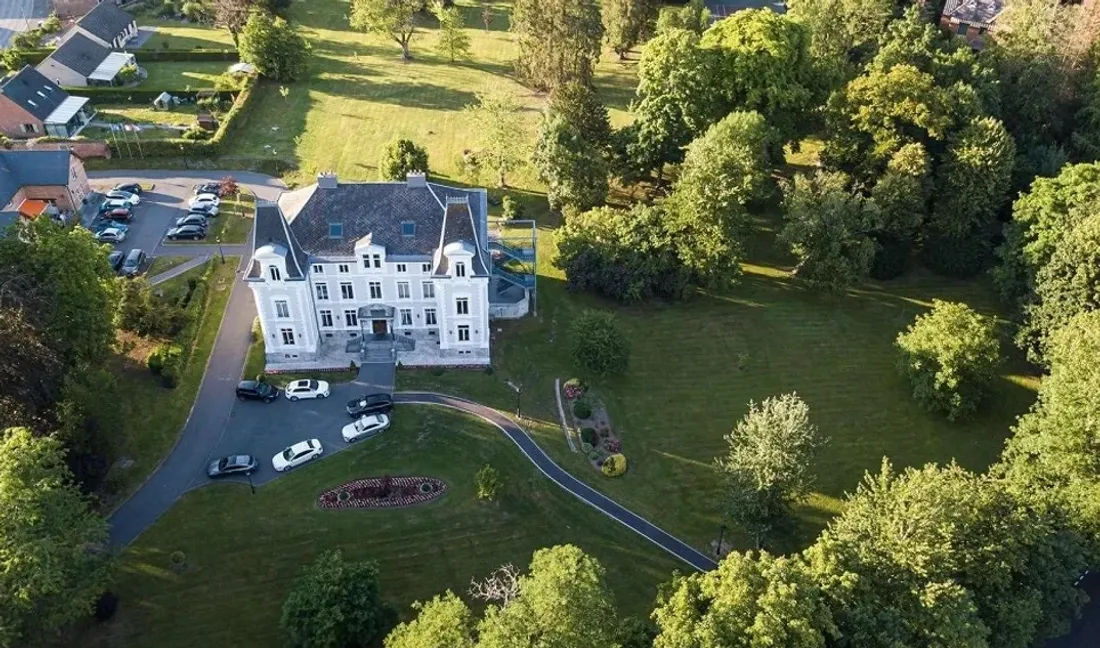 Hôtel château de la Marlière à Fourmies