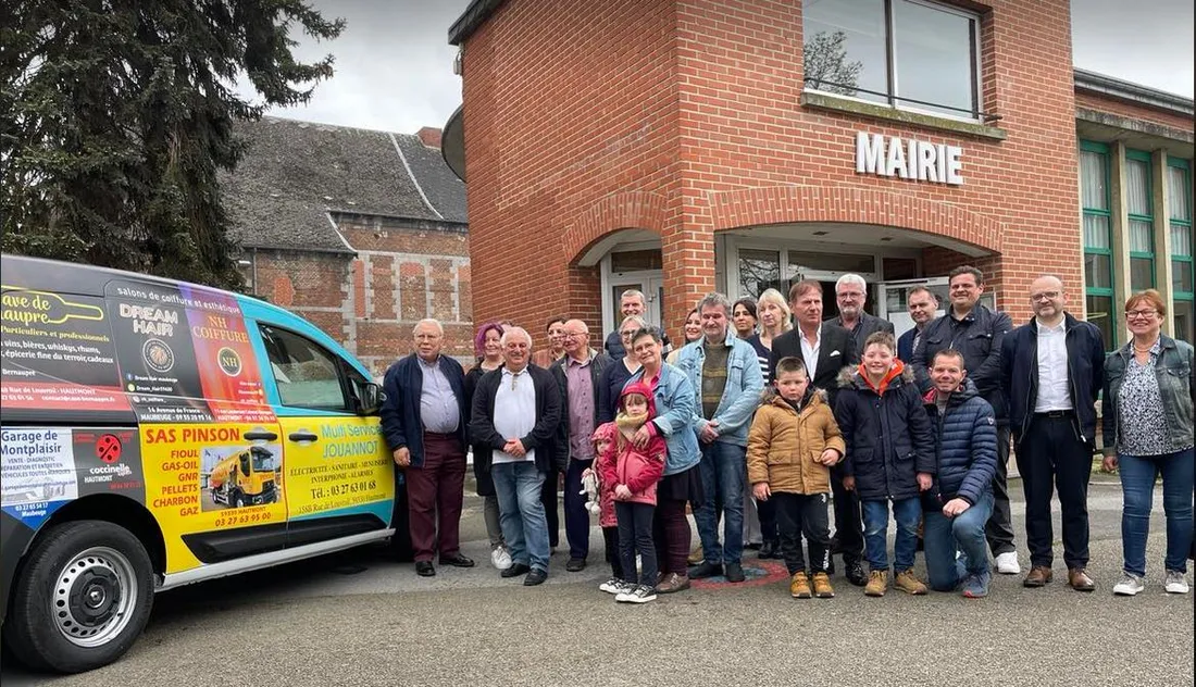 Hautmont 1er véhicule électrique et publicitaire