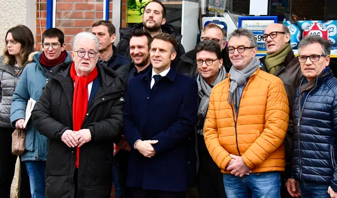 Emmanuel Macron en visite surprise à Hirson