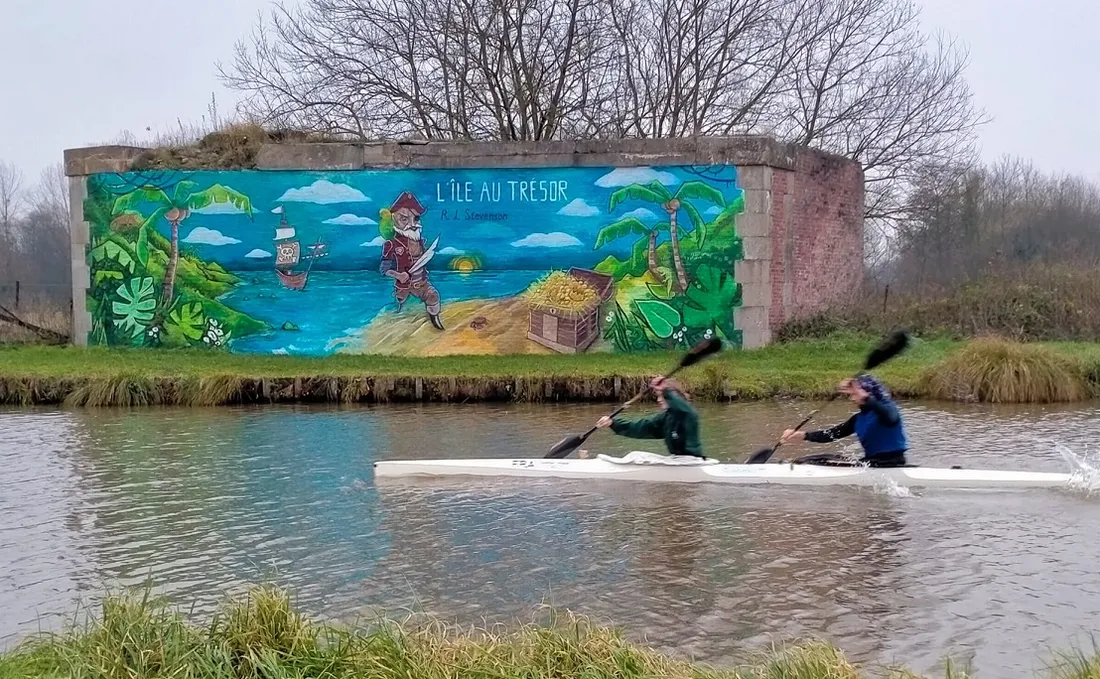 La fresque en hommage à Robert-Louis Stevenson