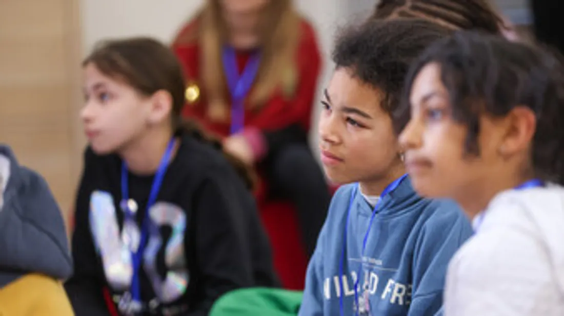 Une tenue unique en école primaire : pour ou contre ?