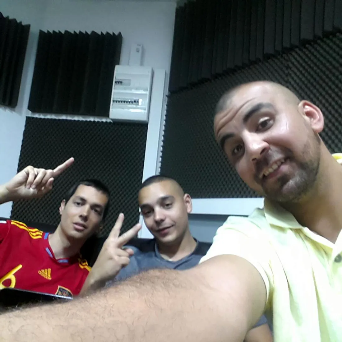 ACTIV RADIO