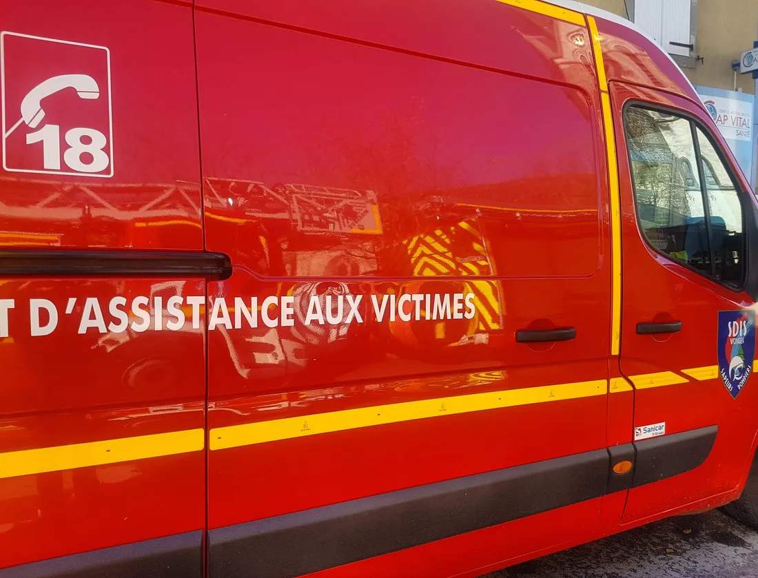 Un camion assistance victime pompier - Vosges