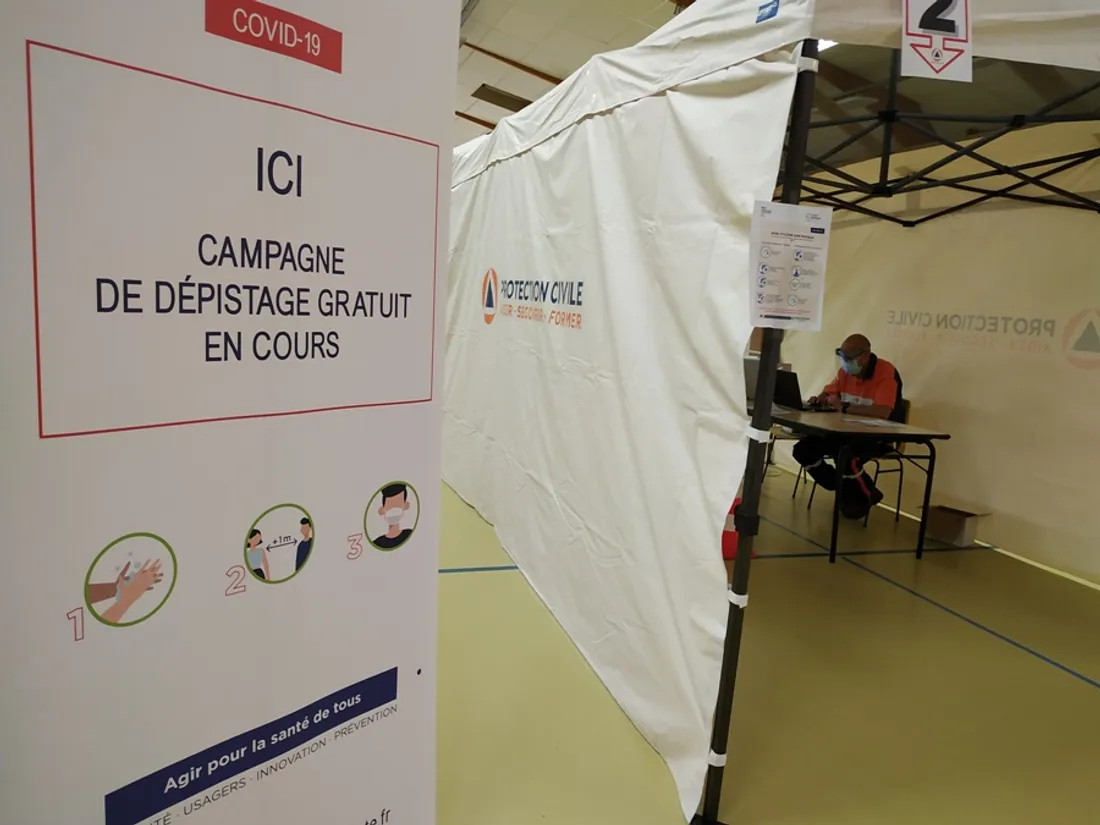 Le centre de dépistage temporaire de l'Huisserie a fermé samedi soir au profit d'un dispositif mobil