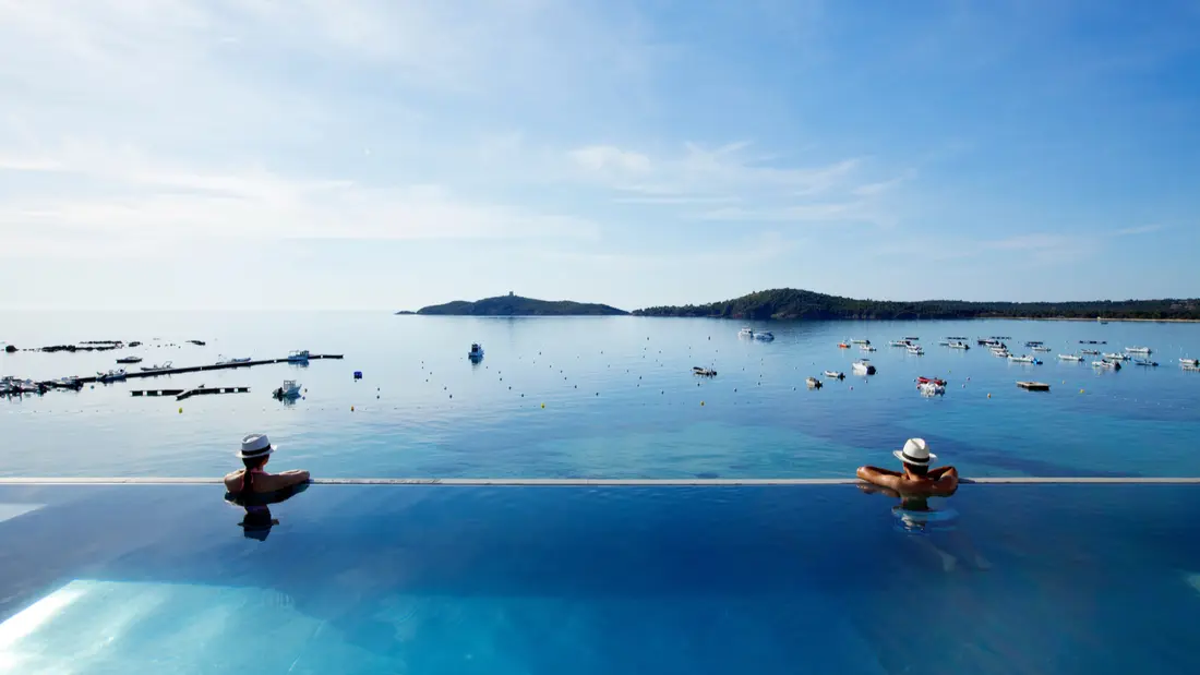 GAGNEZ VOTRE SEJOUR A L'HÔTEL LE PINARELLO EN CORSE POUR 2 PERSONNES !