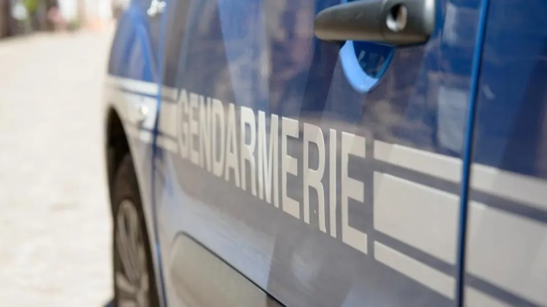 Un homme de 23 ans meurt renversé sur la D57