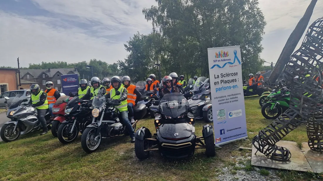 "SEP en selle" les motards emmènent pour une balade à moto