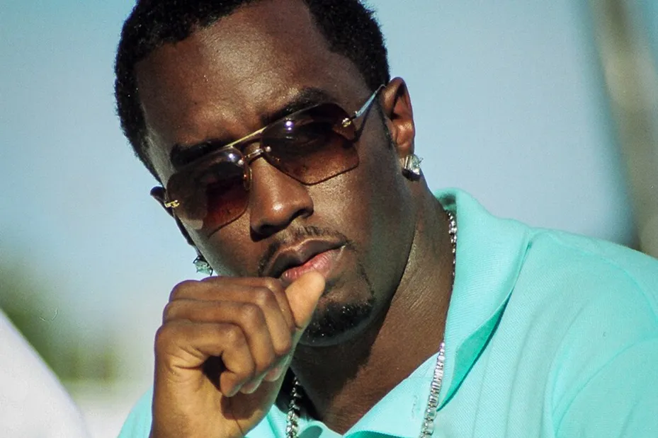 Sean Diddy Combs vend son manoir de Star Island pour 55 millions de...