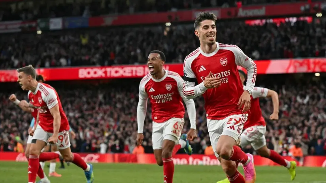 Arsenal sacré champion d'Angleterre