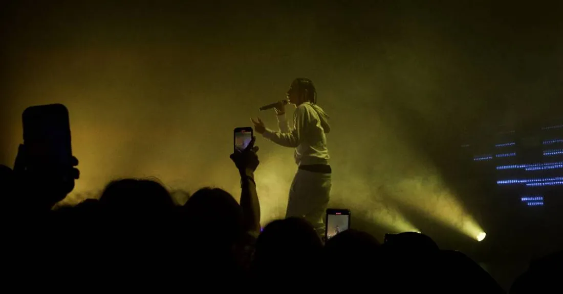 Concert à l'Accor Arena reporté à 2028 pour Favé