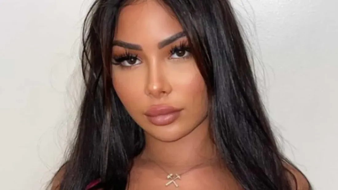 Maeva Ghennam : enceinte de cinq mois, elle déteste la grossesse