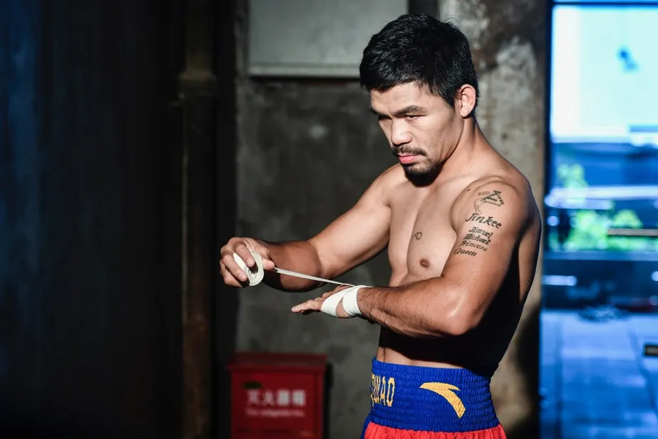 Manny Pacquiao bloque le combat de Terence Crawford et se moque de...