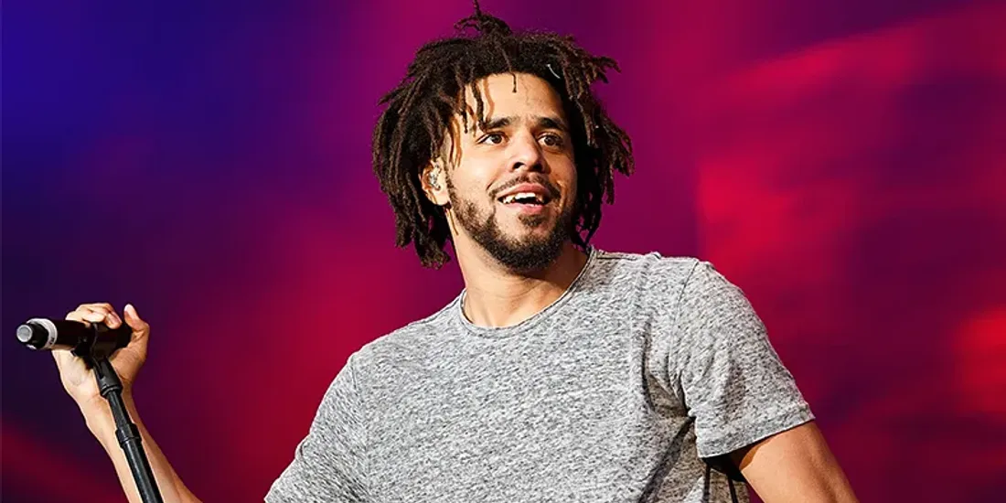 J. Cole dénonce la campagne contre Drake : « dégoûté » par la...