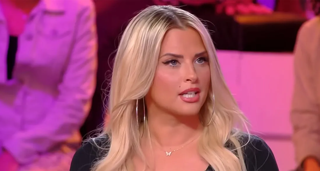 Kelly Vedovelli découvre le sexe de ses jumeaux !