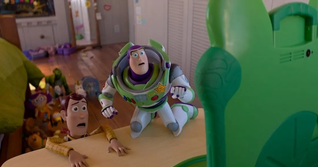 Toy Story 5 tease une rivalité inattendue entre Woody et Buzz