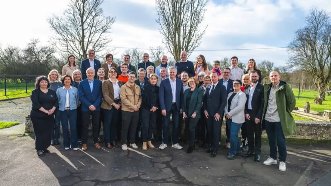 Municipales 2026 à Bayeux : Arnaud Tanquerel a présenté ses colistiers