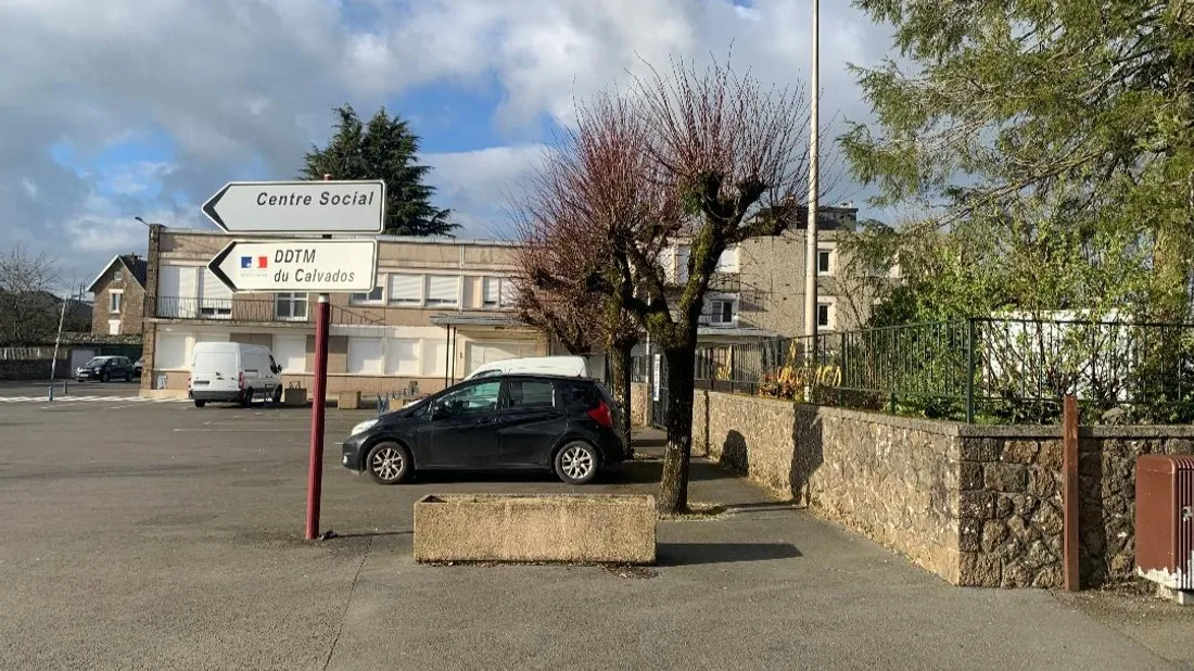 Un adolescent porteur d'une arme blanche impliqué dans une...
