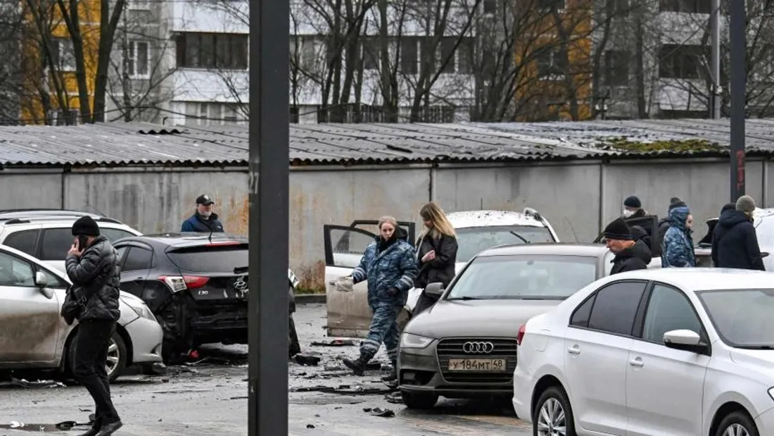 Moscou : Deux policiers tués par un engin explosif lors d’une...