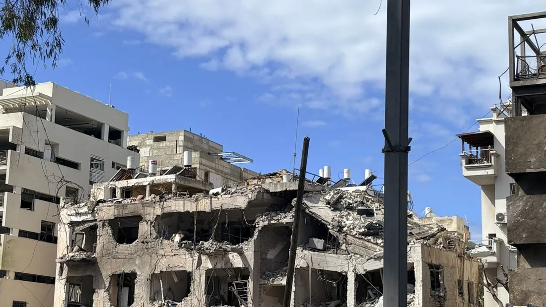 Tensions au Moyen-Orient : sécurité renforcée en France,...