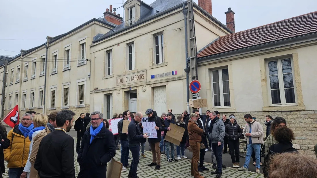 Enseignants absents à l'école Montchapet : une parent d'élève...