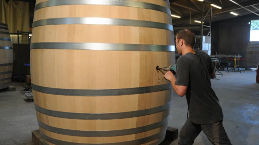 À Beaune et en Côte-d’Or, les tonneliers ouvrent leurs portes aux...