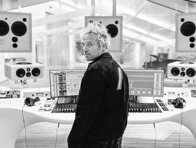 French 79 livre un titre introspectif avec The Adventurer