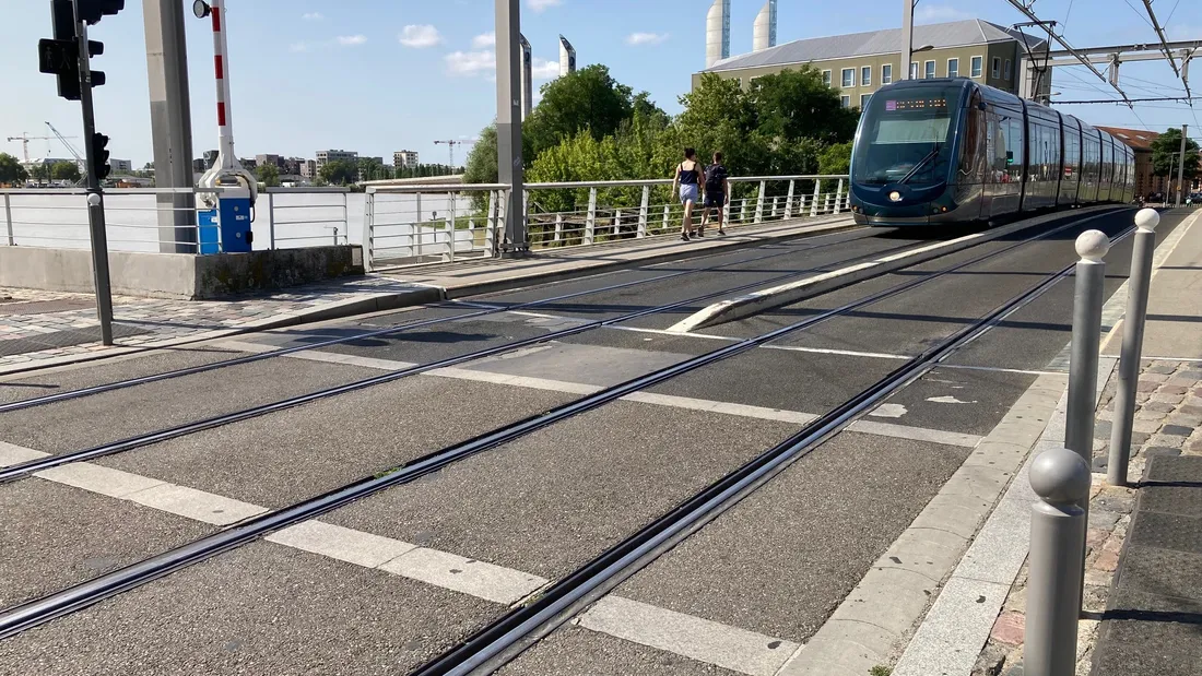 Vacances d'été et chaleur : TBM adapte son réseau pour garantir le...