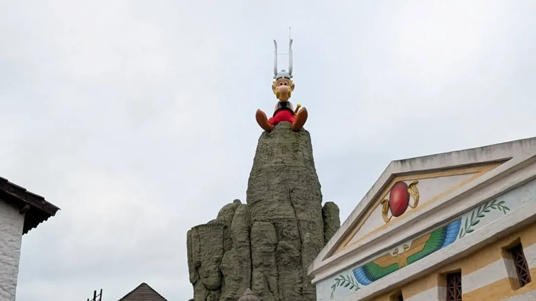 Le parc Astérix recrute 2500 personnes