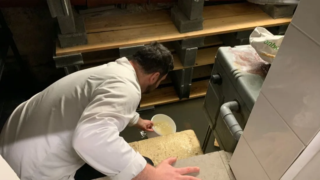 EN IMAGES. Les caves des commerces de la Doutre à Angers se...