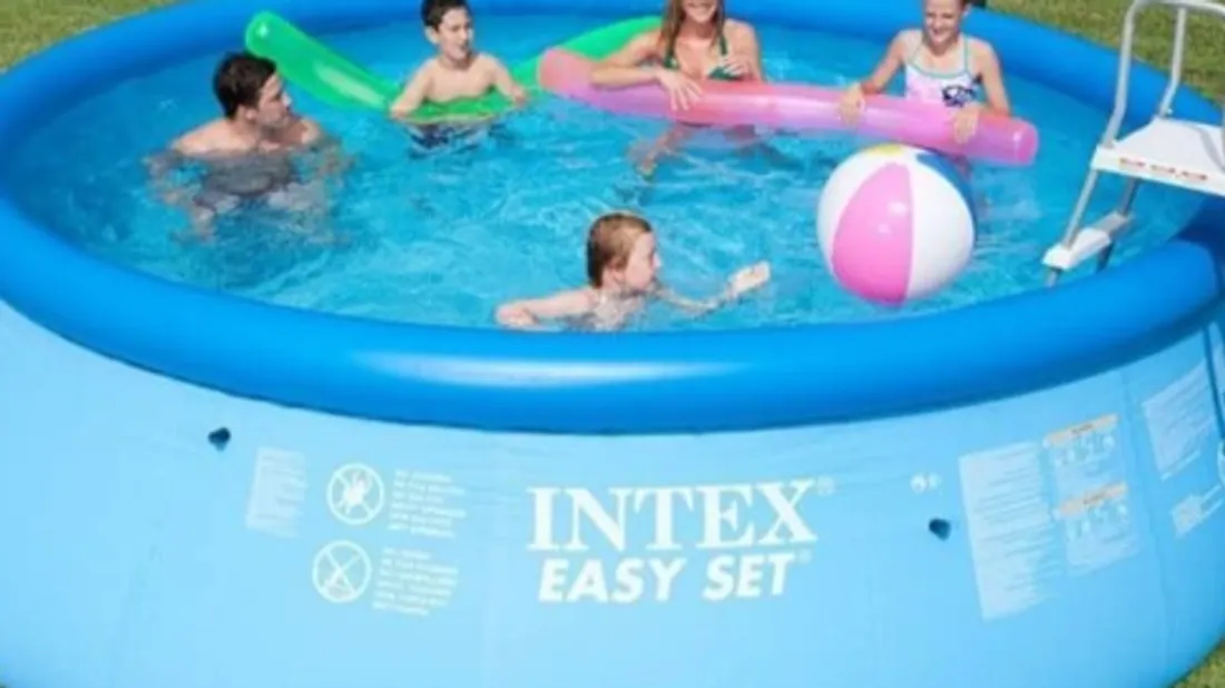 Canicule et soldes : Les produits de baignade détrônent la mode et...