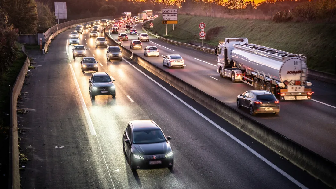 Chaleur et départs en vacances : pensez à vérifier votre véhicule...