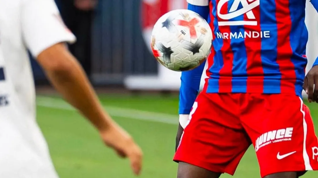 Foot, Ligue 3 : derby normand, le SM Caen reçoit le FC Rouen