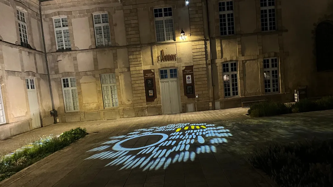 JOURNAL DU LUNDI 21 SEPTEMBRE ( MIDI )