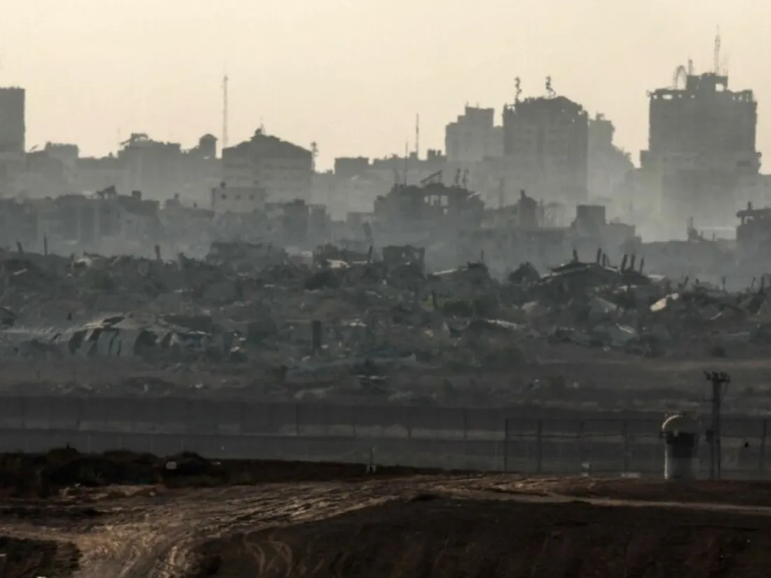 L'armée israélienne "se prépare à prendre le contrôle de la ville...