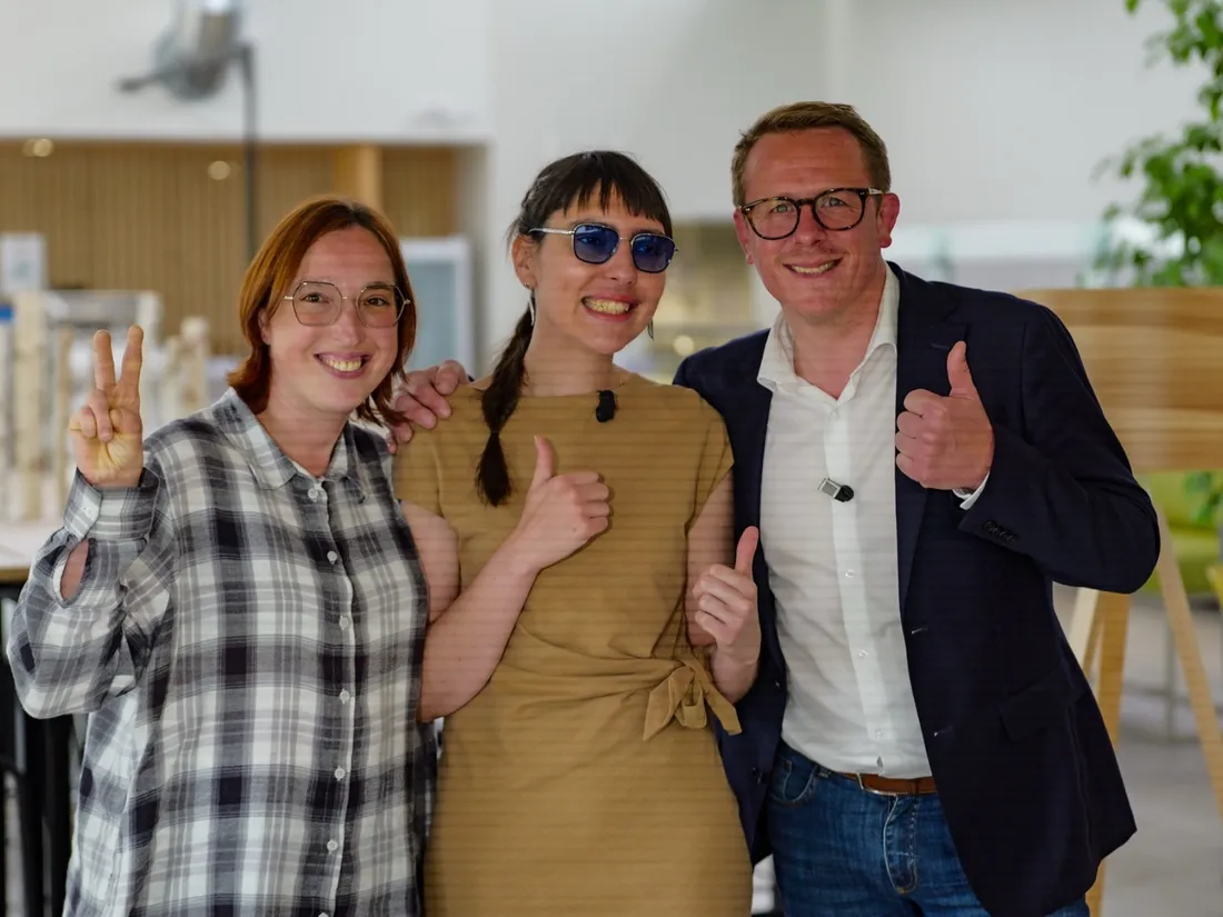 AVEC LES YEUX DE MORGANE - Travailler tous ensemble