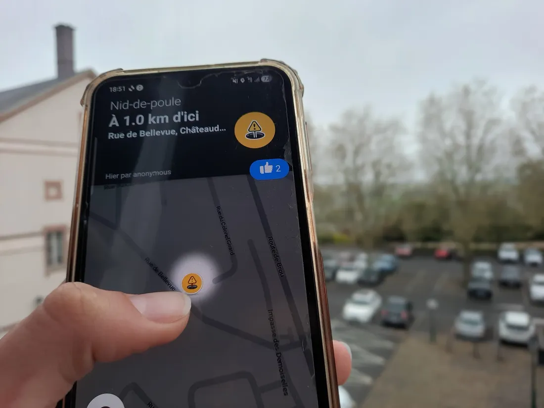 Les motards chassent les nids-de-poule