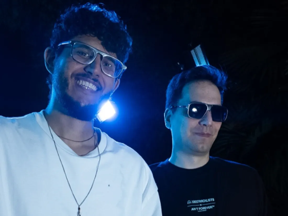 LEVEL UP (IT) offre une nouvelle vie afro house à Running Up That Hill