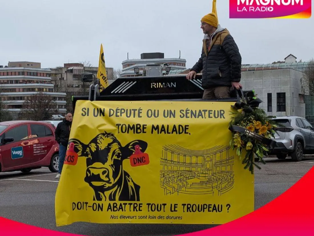 Les éleveurs vosgiens manifestent à Chavelot : trafic perturbé ce...
